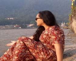 Khushi is a travel enthusiast and often goes for a vacation when she gets time from acting schedule.